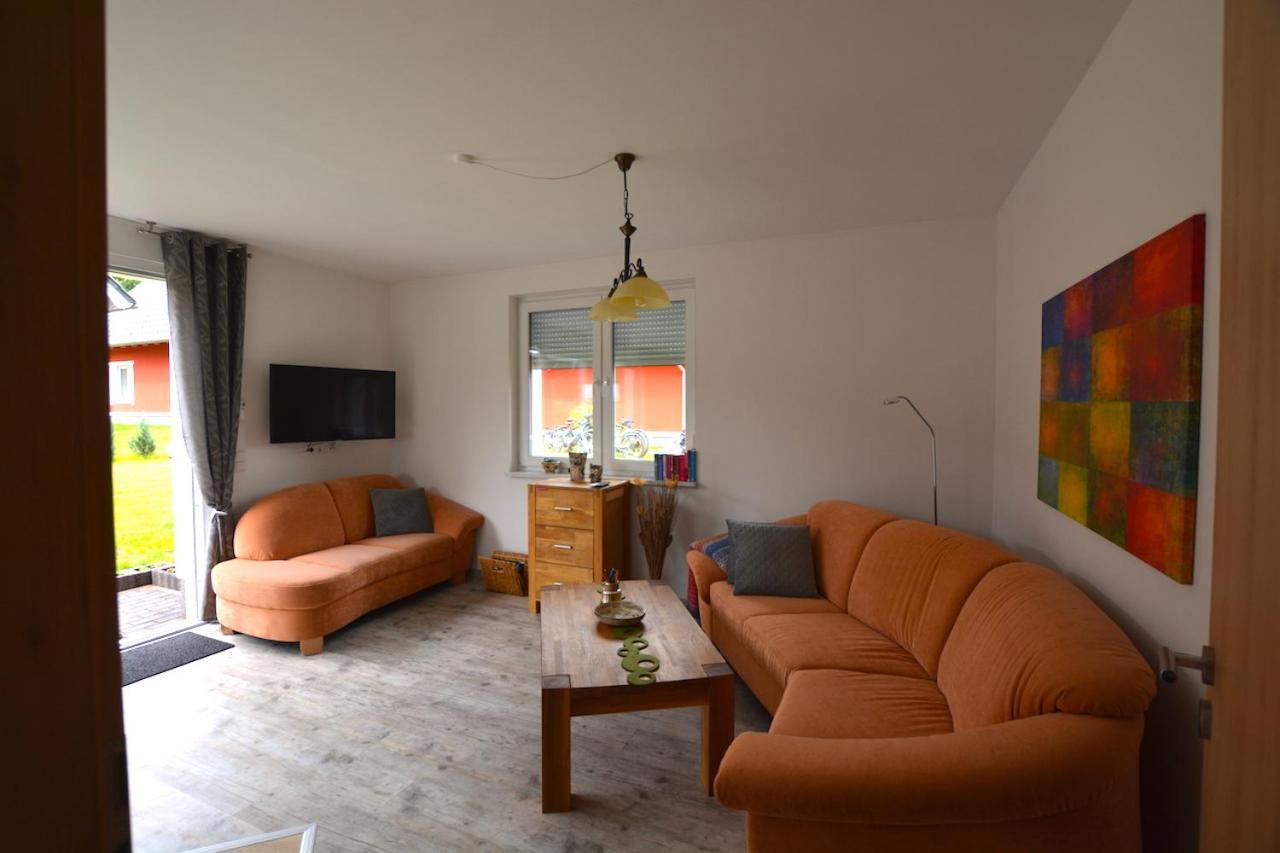 Urlaub Am Plaetlinsee Haus Rike Wustrow  エクステリア 写真